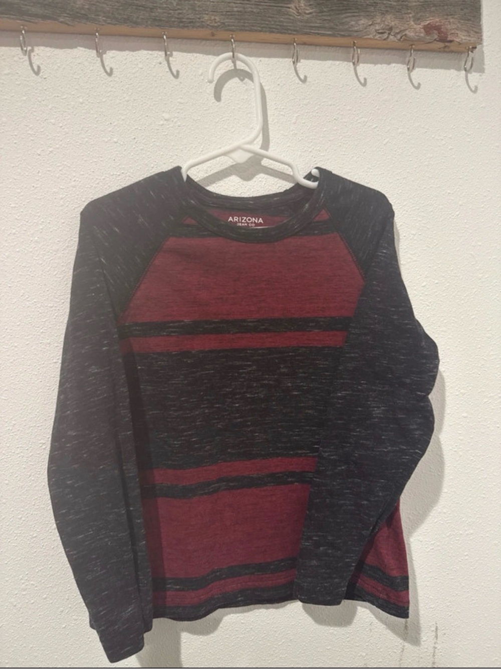 Arizona Jean Company Long Sleeve Raglan Tee in Maroon and Charcoal Heather